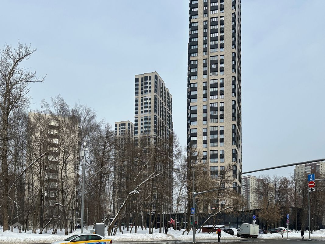 2-комн. квартира, 72.7 м², 17/21 этаж