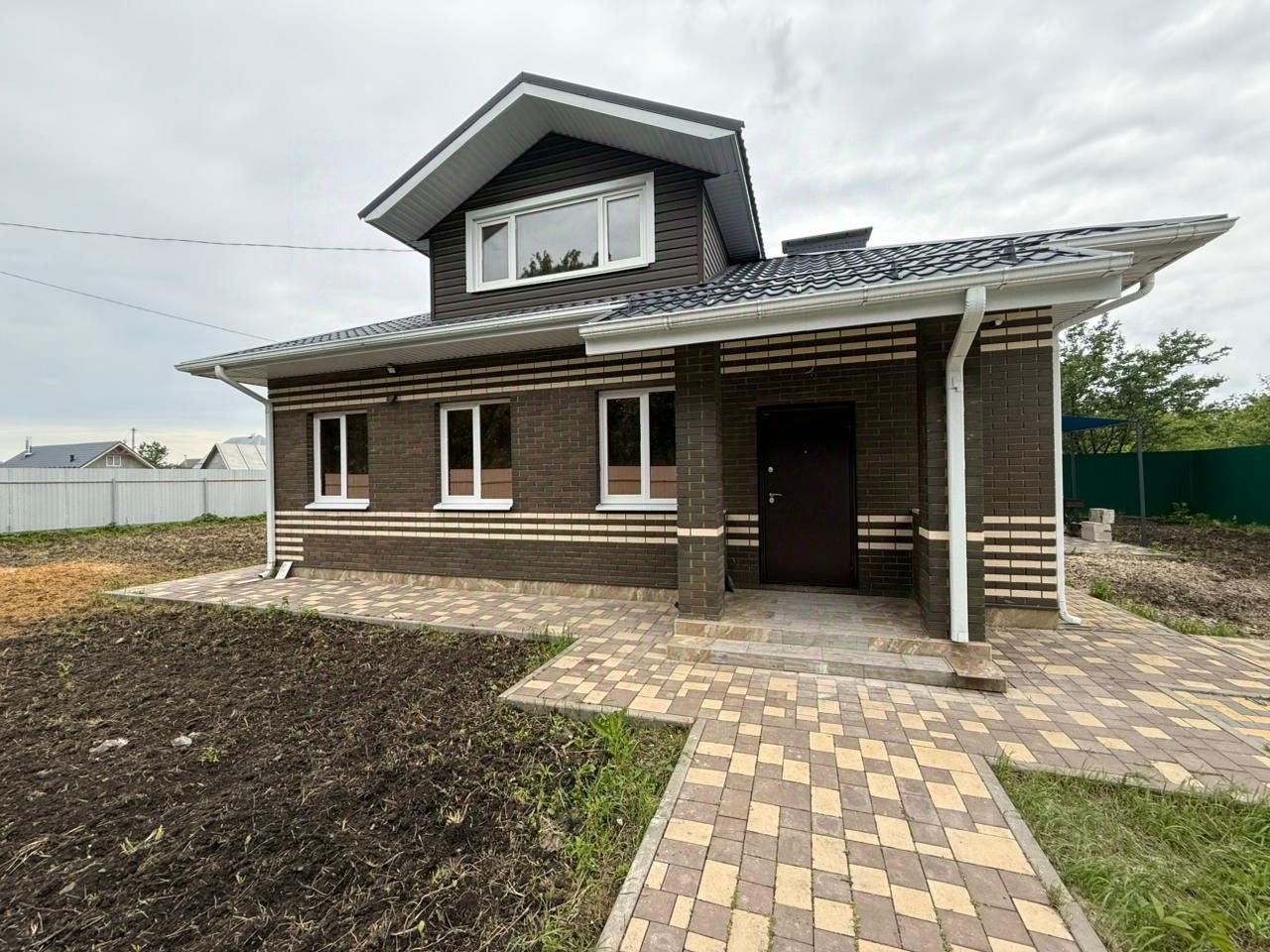 Коттедж, 170 м², 7 соток