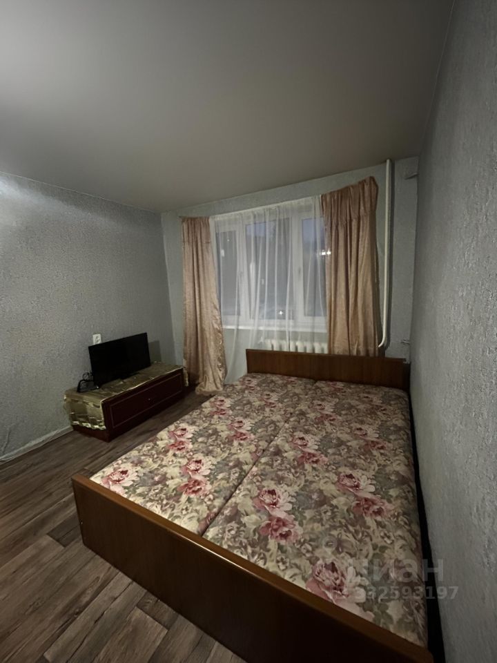 1-комн. квартира, 36 м2, 1/4 этаж