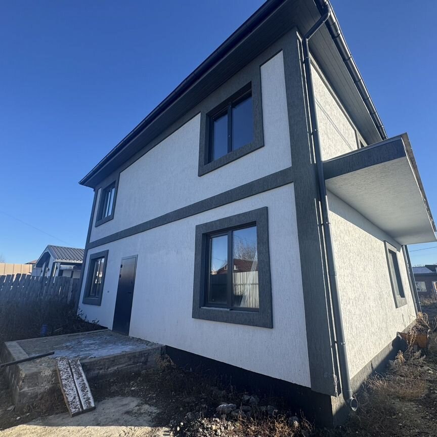  дом, 147 м², 10 соток