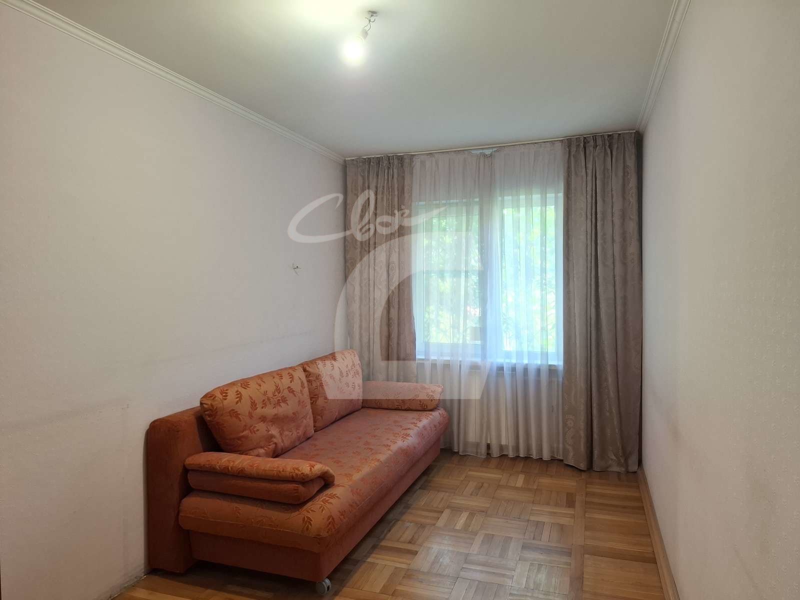3-комн. квартира, 60 м2, 1/5 этаж