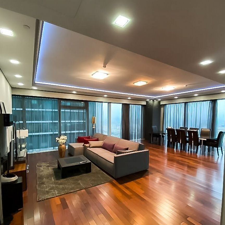 3-комн., 189 м², 35/60 этаж