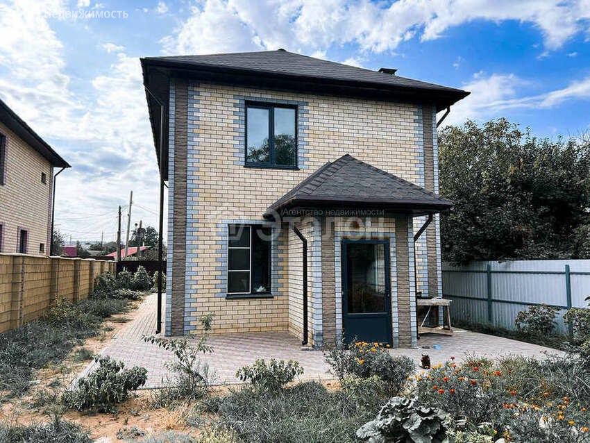 Дом, 130 м², 4.75 сотки