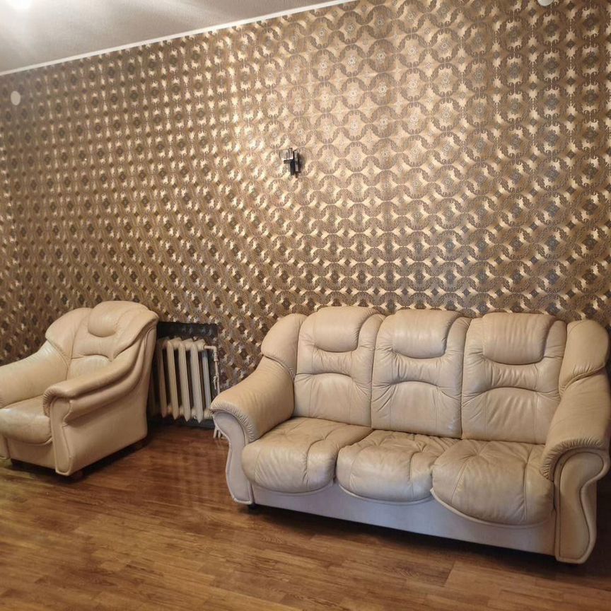 4-комн. квартира, 104 м², 3/6 этаж