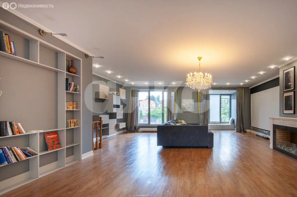 3-комн., Квартира в новостройке, 224.7 м², 2/3 этаж