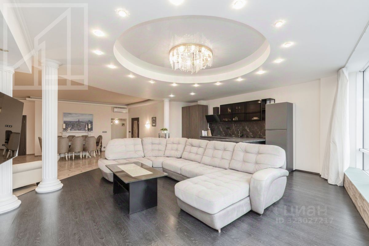 3-комн. квартира, 150 м2, 11/32 этаж