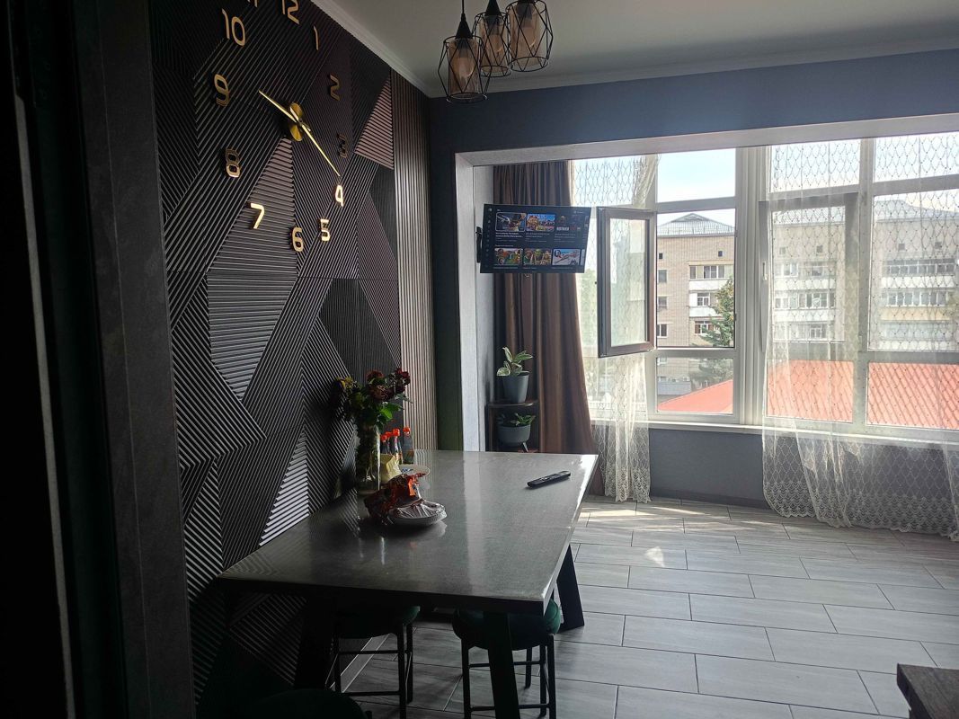 2-комн., 85.9 м², 4/5 этаж