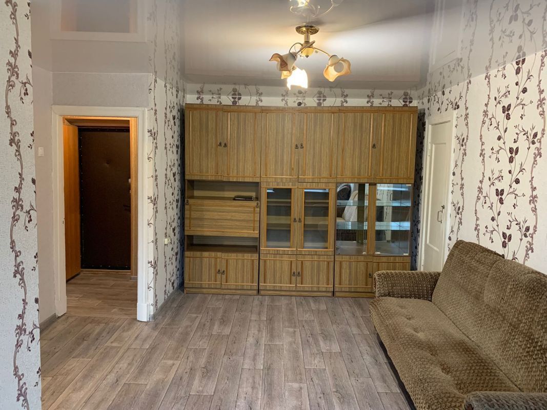 2-комн. квартира, 42 м2, 3/5 этаж