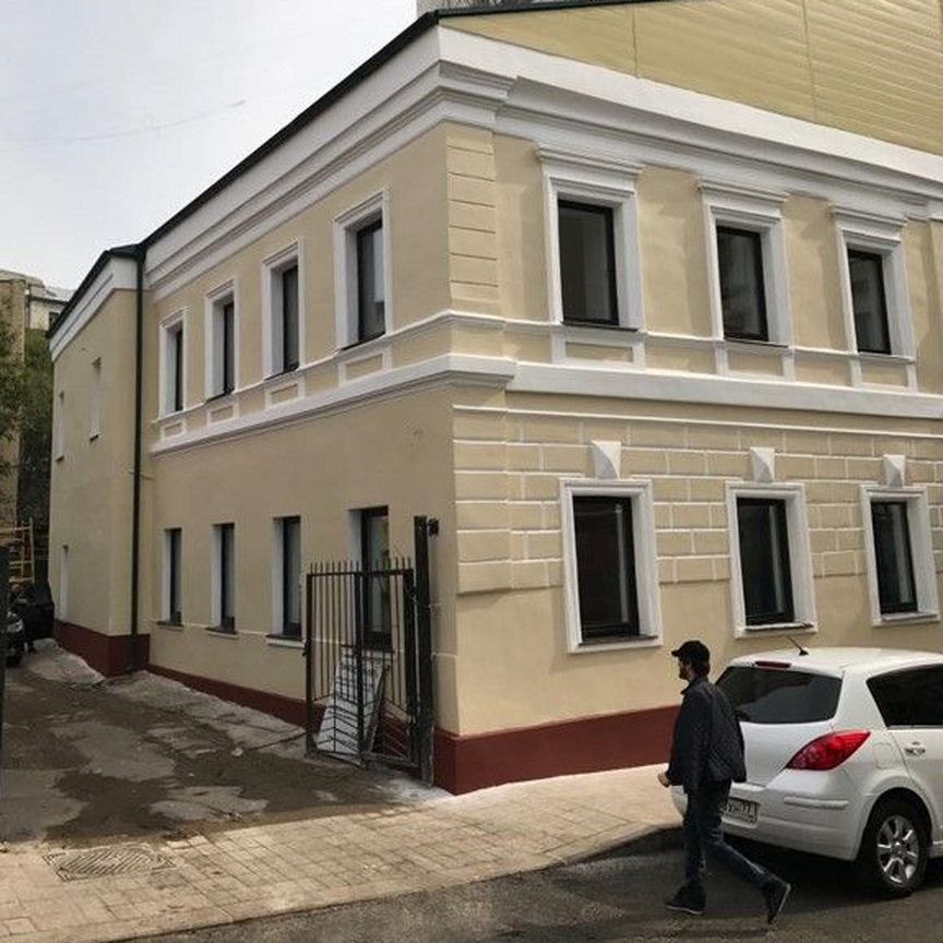 Дом, 250 м², 2.8 сотки