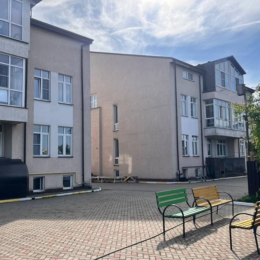 Коттедж, 1318 м², 20 соток