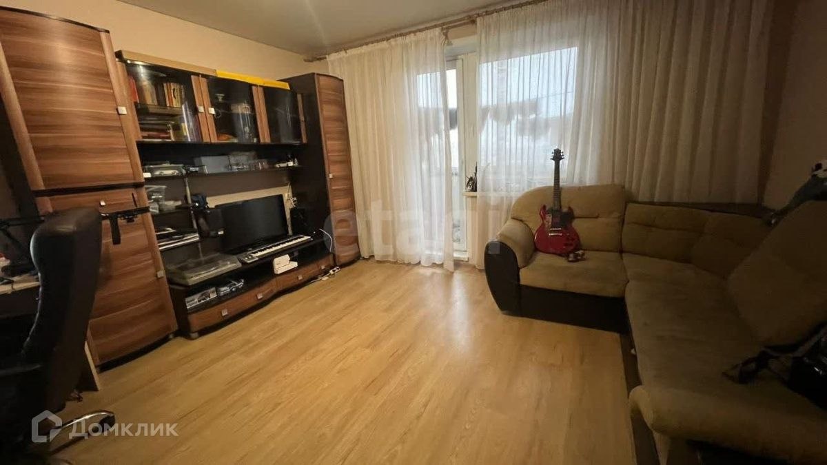 1-комн., 40 м², 10/10 этаж