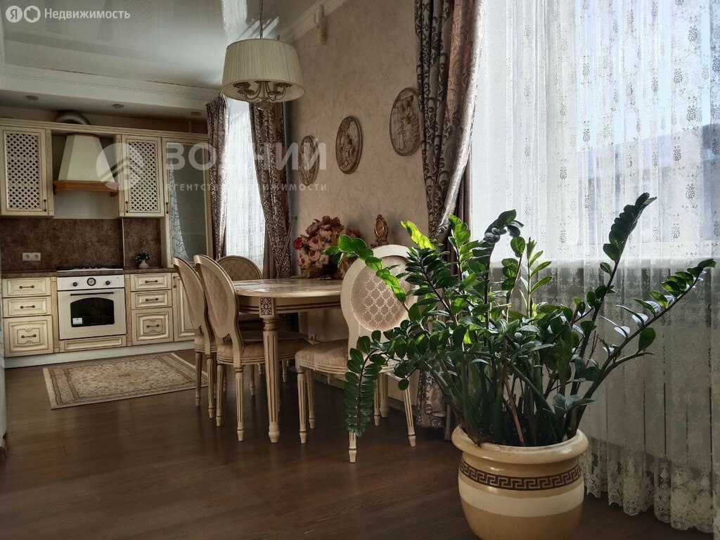 3-комн., 80 м², 1/3 этаж