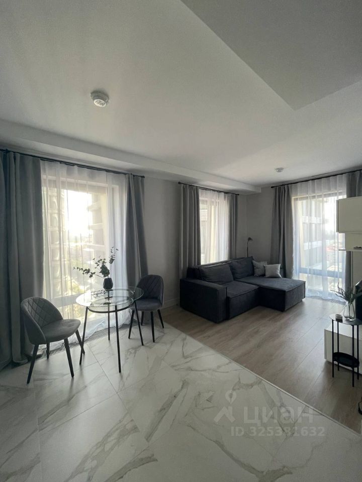 1-комн. квартира, 42 м2, 18/29 этаж