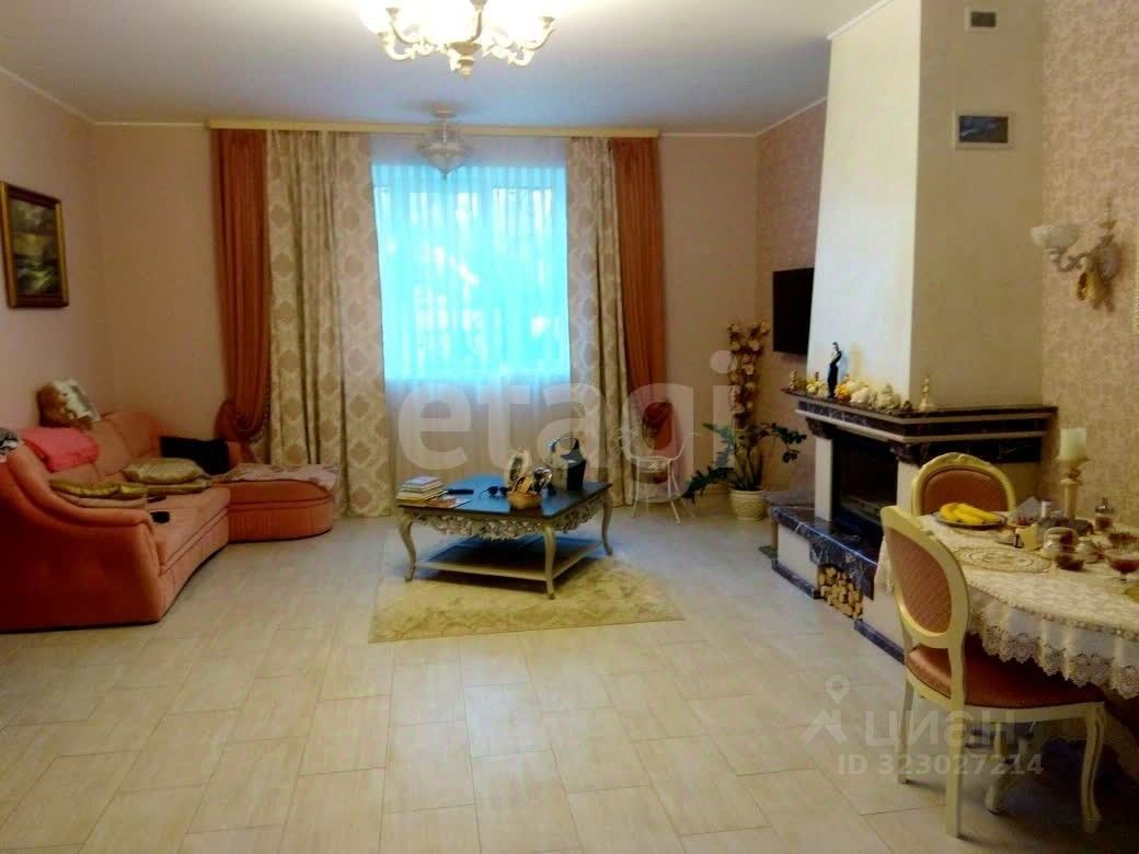 3 этажный, Таунхаус, 242.4 м², 8 соток, 3 этажа