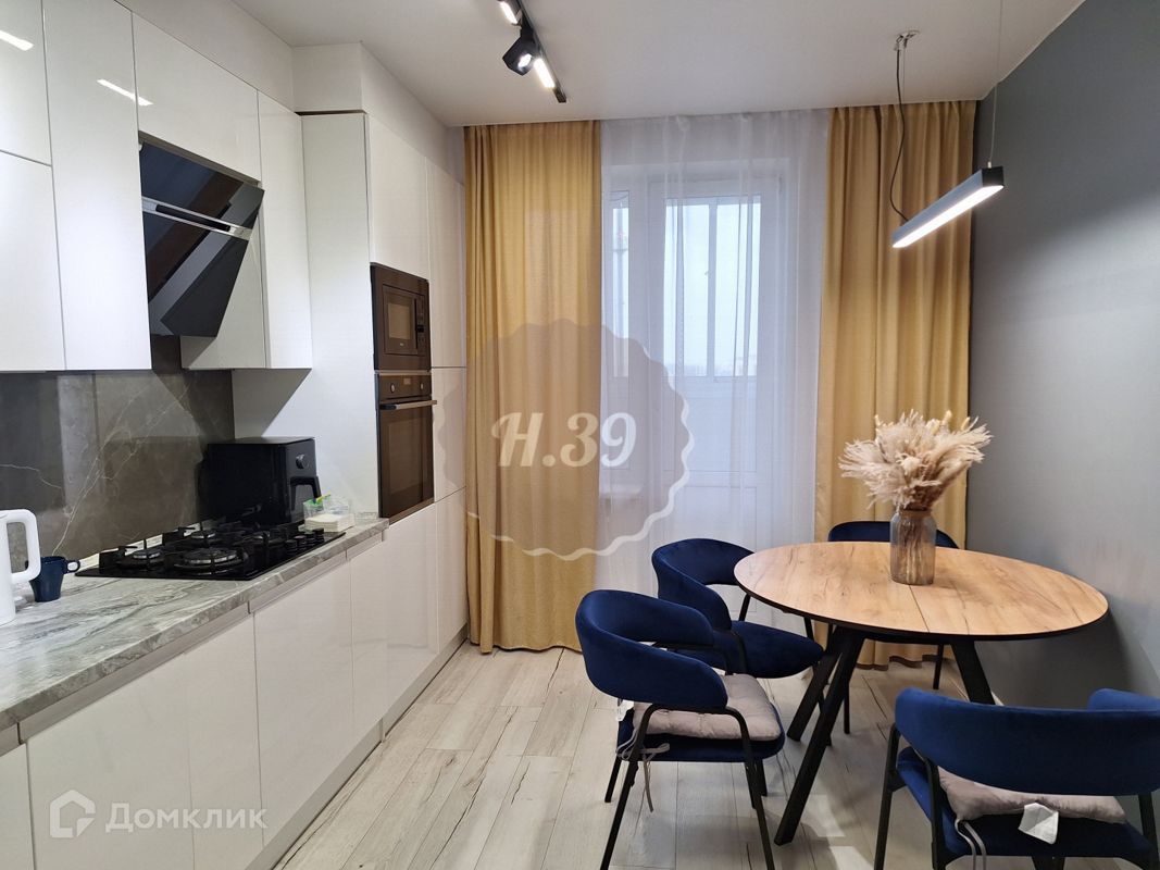 2-комн. квартира, 64 м², 9/10 этаж
