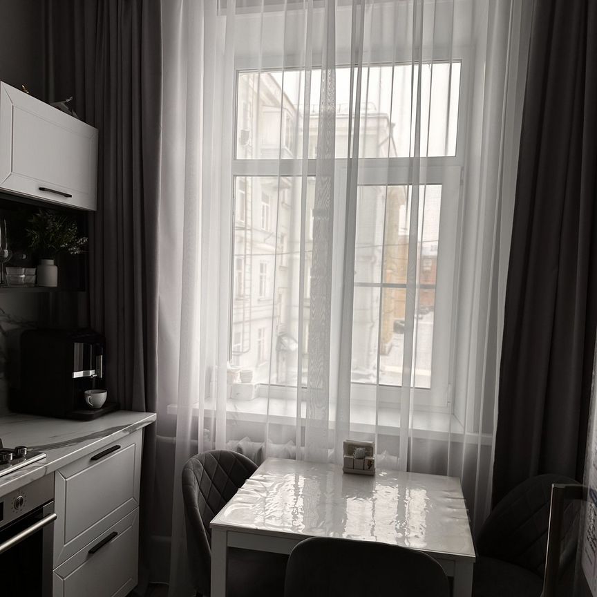 2-комн., 61 м², 2/4 этаж