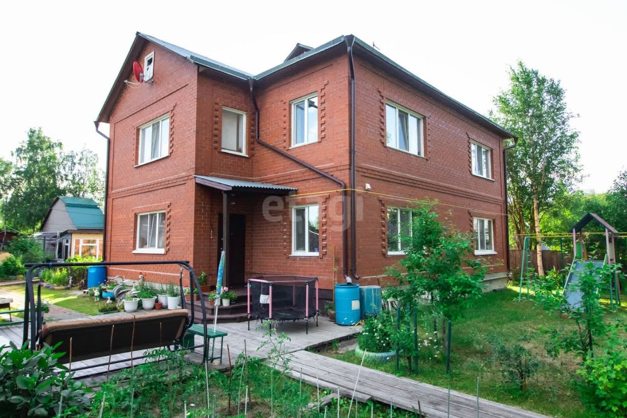 Дом, 185.1 м², 12 соток