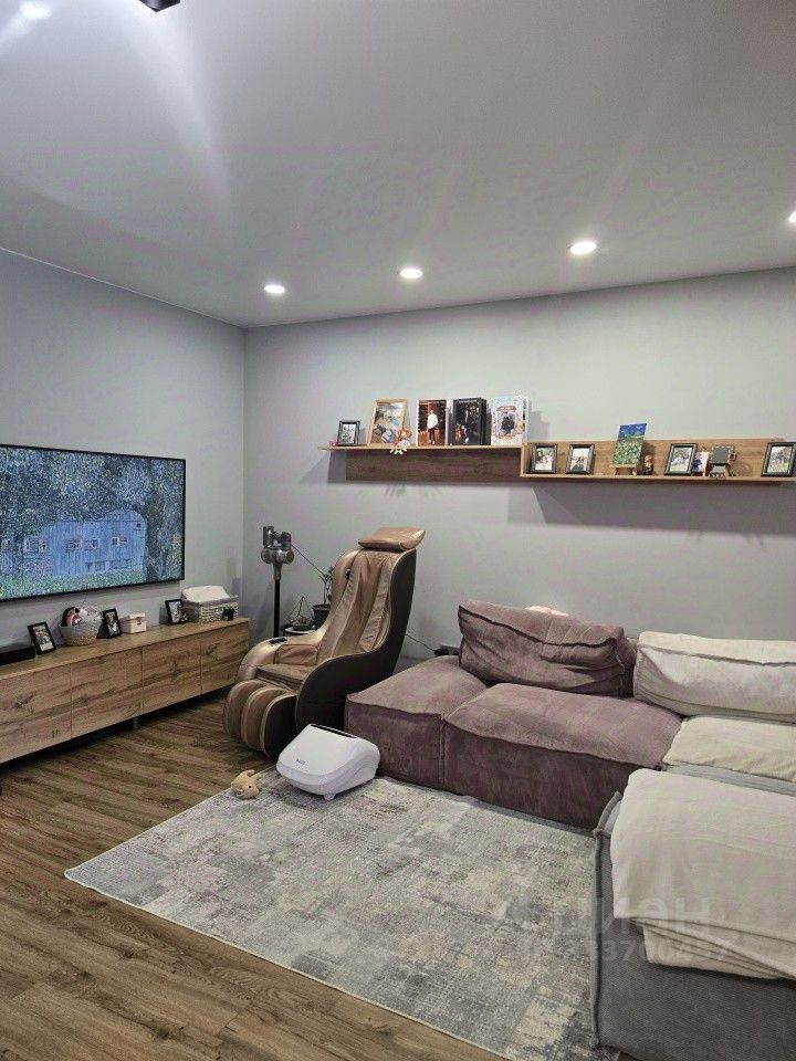 2 этажный, Таунхаус, 200 м², 4 сотки, 2 этажа