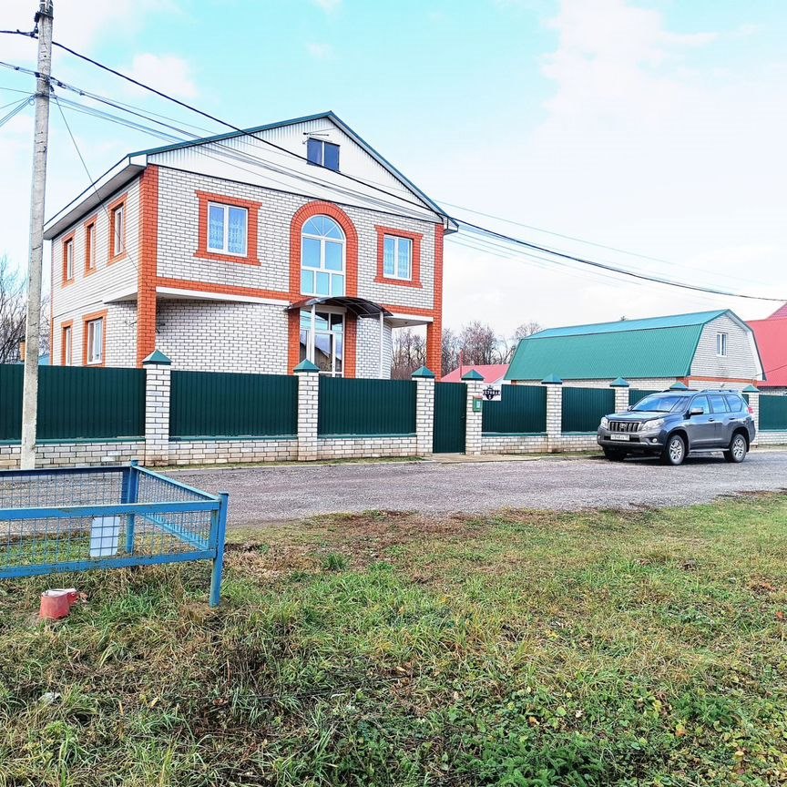 Дом, 160 м², 23.4 сотки