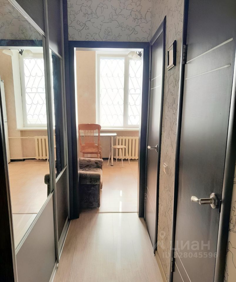1-комн., 42.1 м², 1/4 этаж