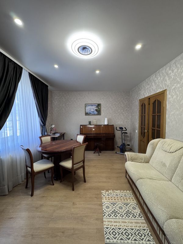 3-комн. квартира, 82.7 м2, 4/7 этаж