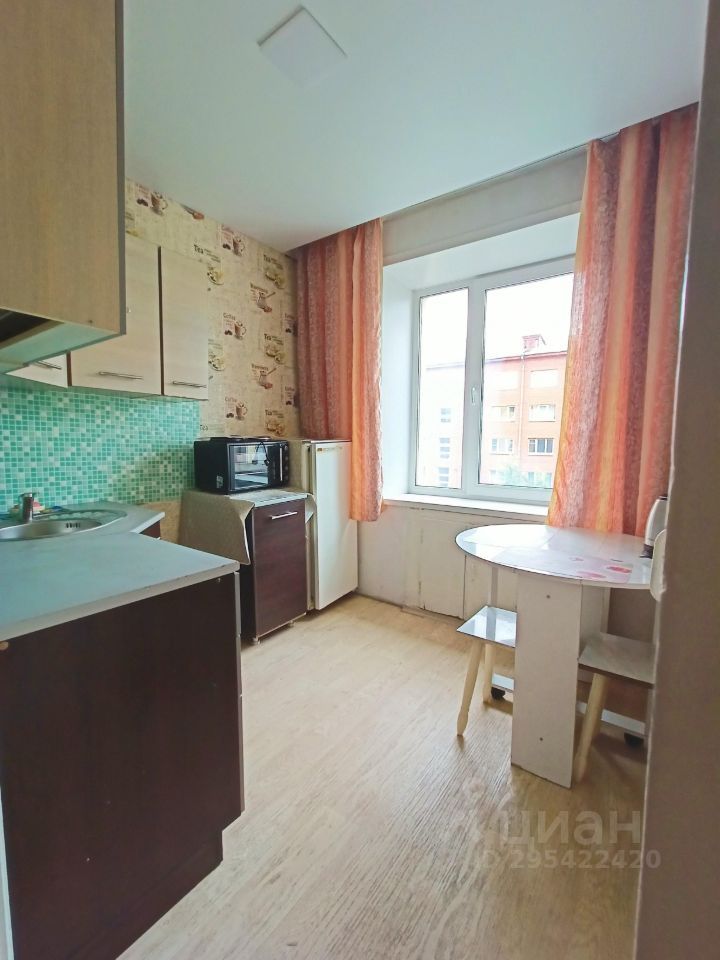 2-комн., 46 м², 3/5 этаж