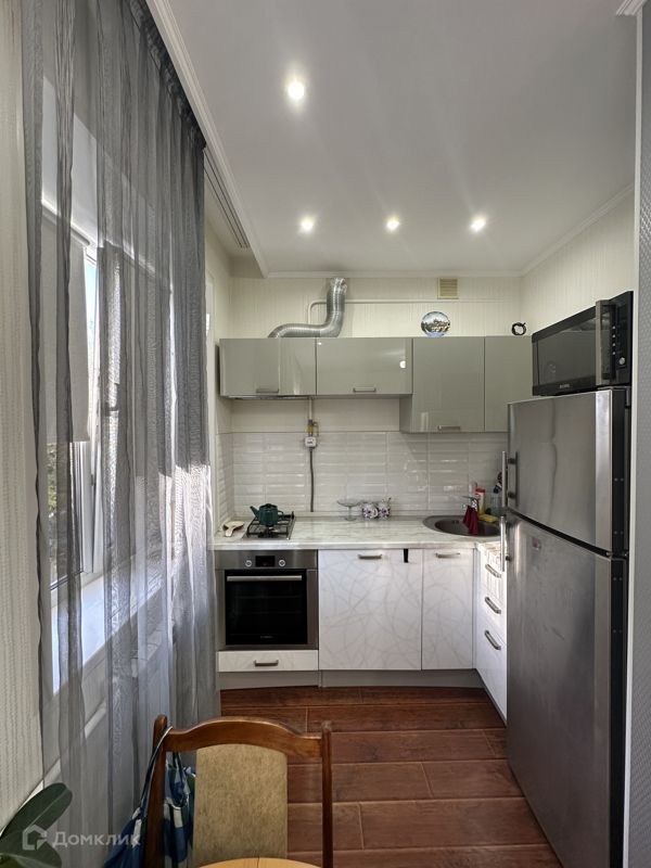 2-комн., 40 м², 2/4 этаж