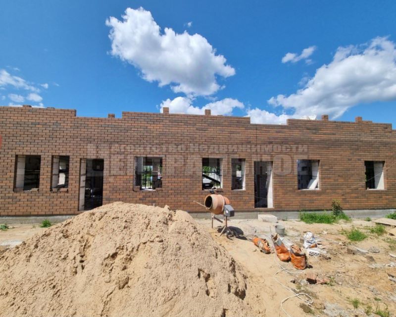 2 этажный, Таунхаус, 125 м², 4 сотки, 2 этажа