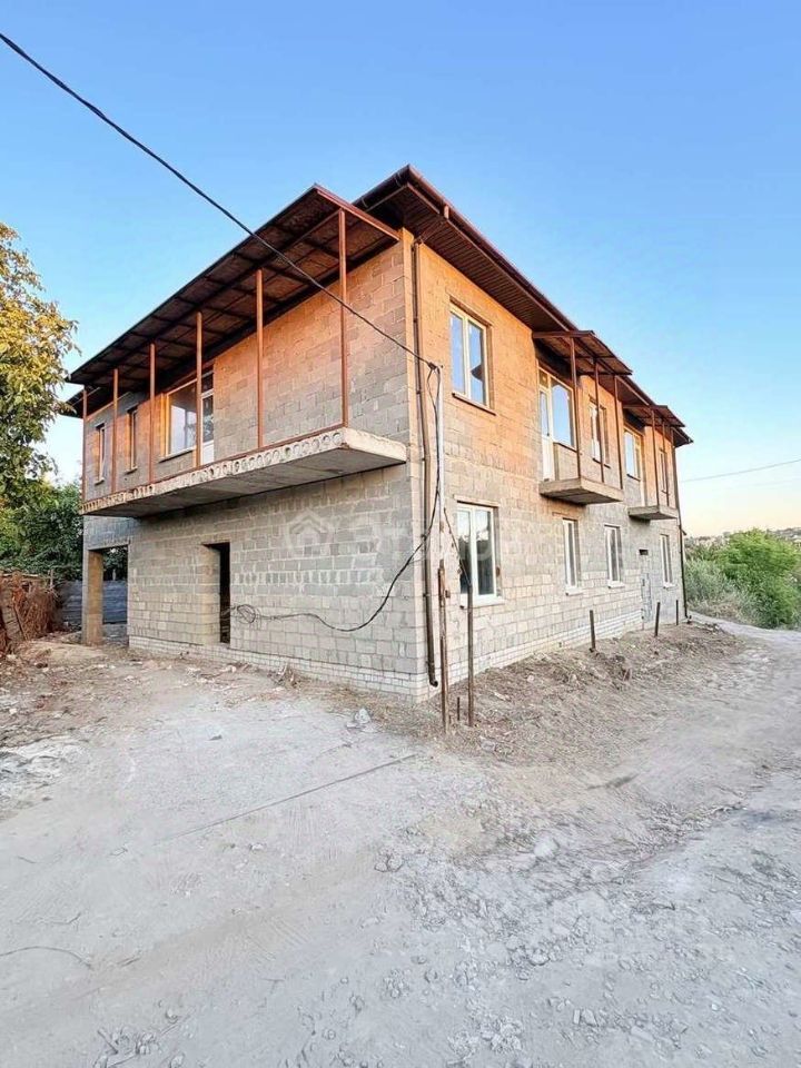 Дом, 335.5 м², 12 соток