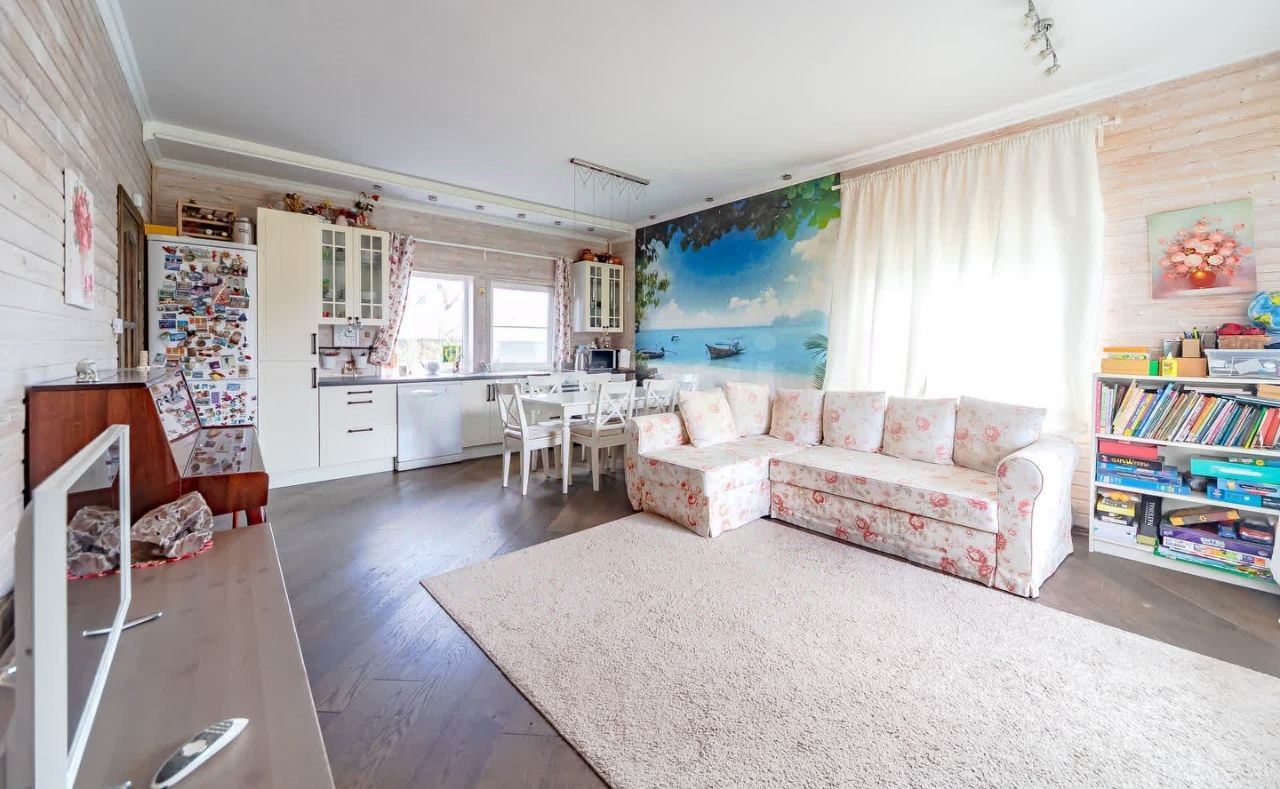 2-этажный дом, 101 м², 6.43 соток