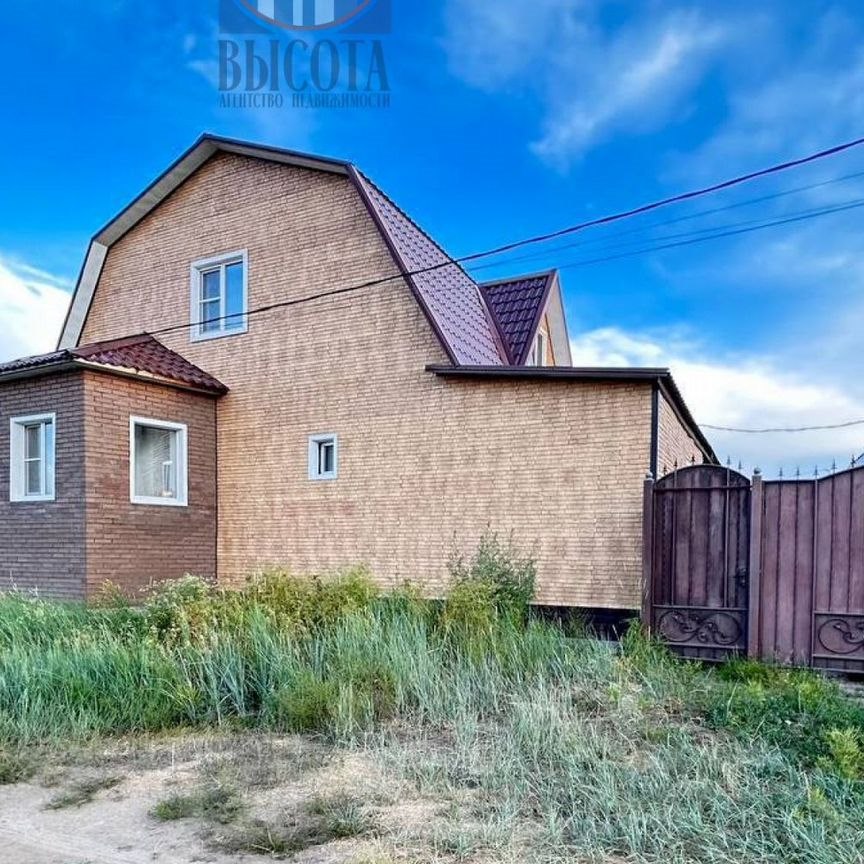 Дом, 128.3 м², 8 соток