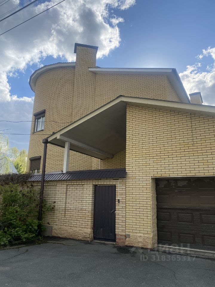 Коттедж, 380 м², 9.8 соток