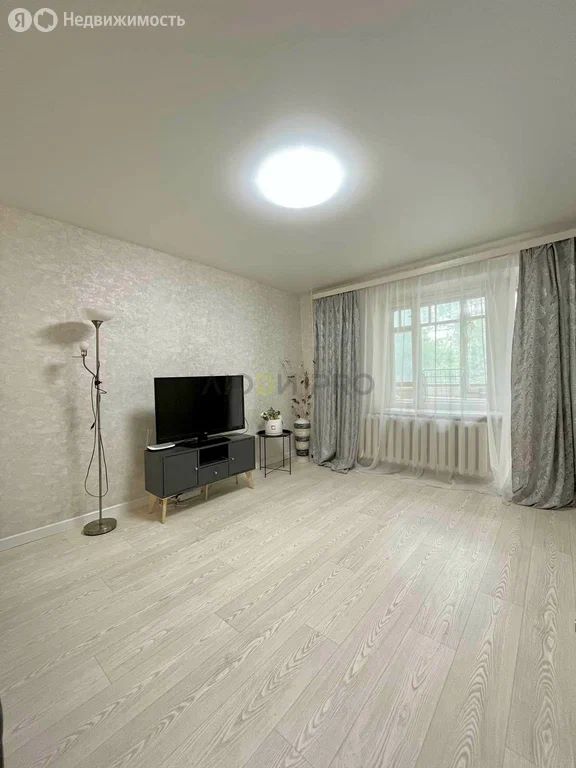 1-комн., 35 м², 1/9 этаж