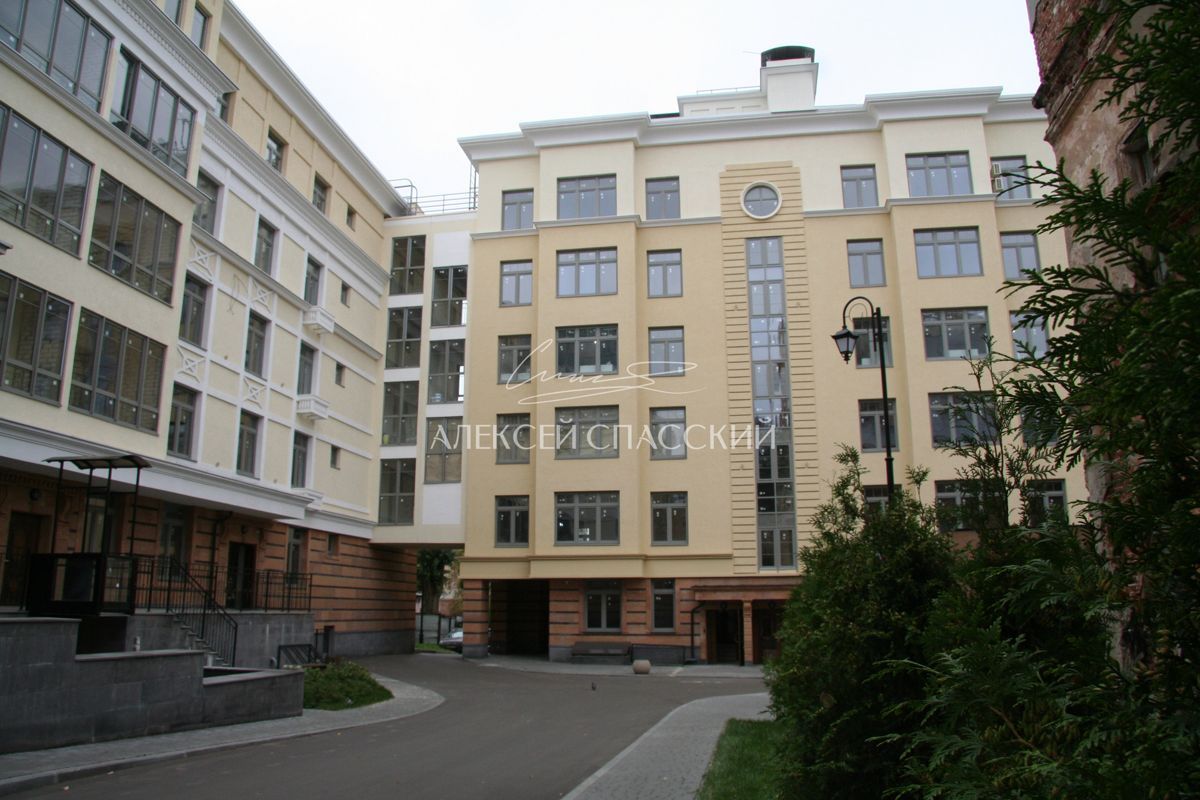 2-комн., 65 м², 6/6 этаж