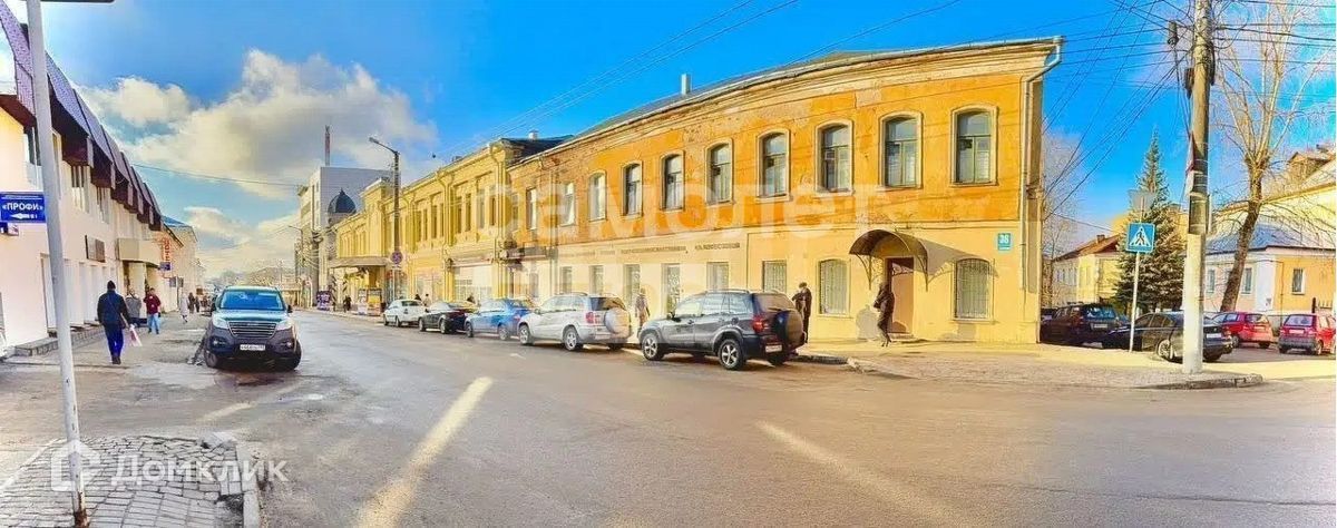 4-комн., 200 м², 2/2 этаж