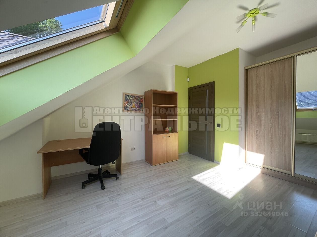 2 этажный, Таунхаус, 168 м², 4 сотки, 2 этажа
