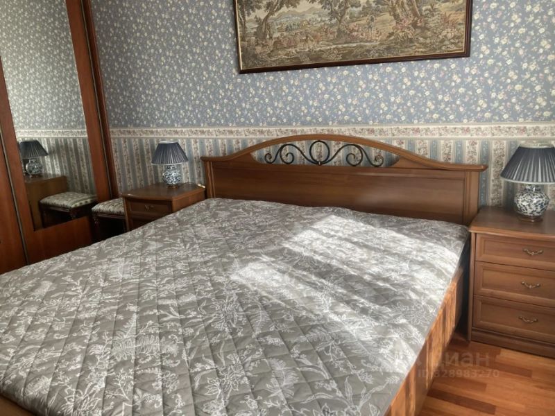 2-комн. квартира, 60 м2, 2/5 этаж