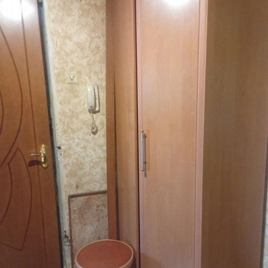 2-комн. квартира, 64 м2, 1/1 этаж