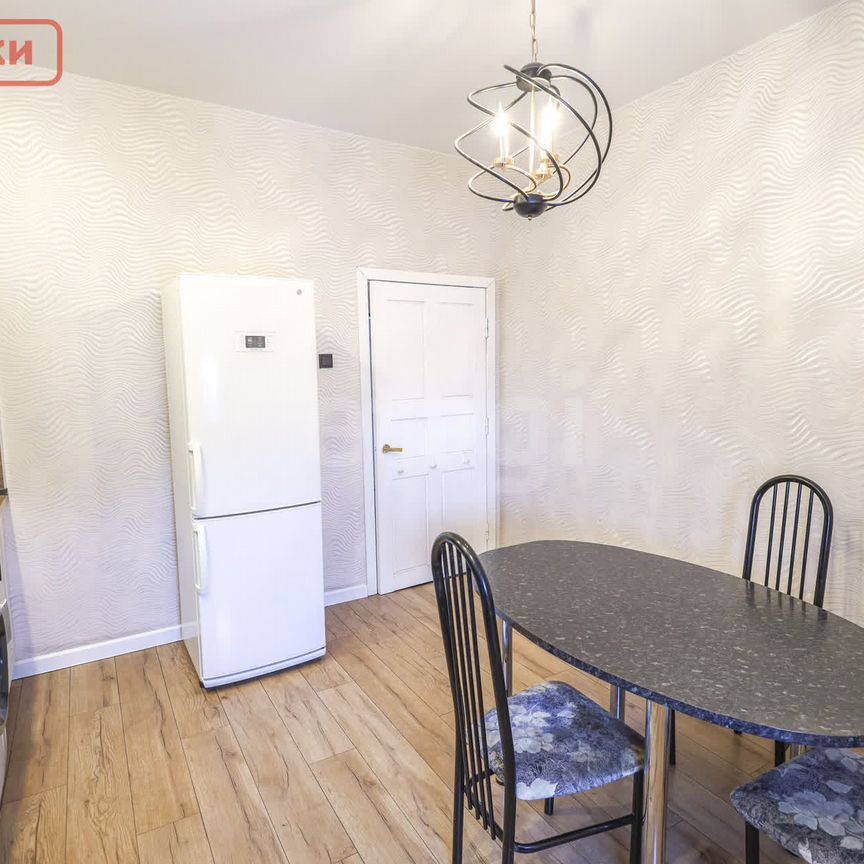 3-комн., 81.2 м², 4/4 этаж