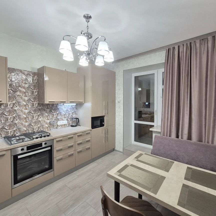 1-комн., 42 м², 13/15 этаж