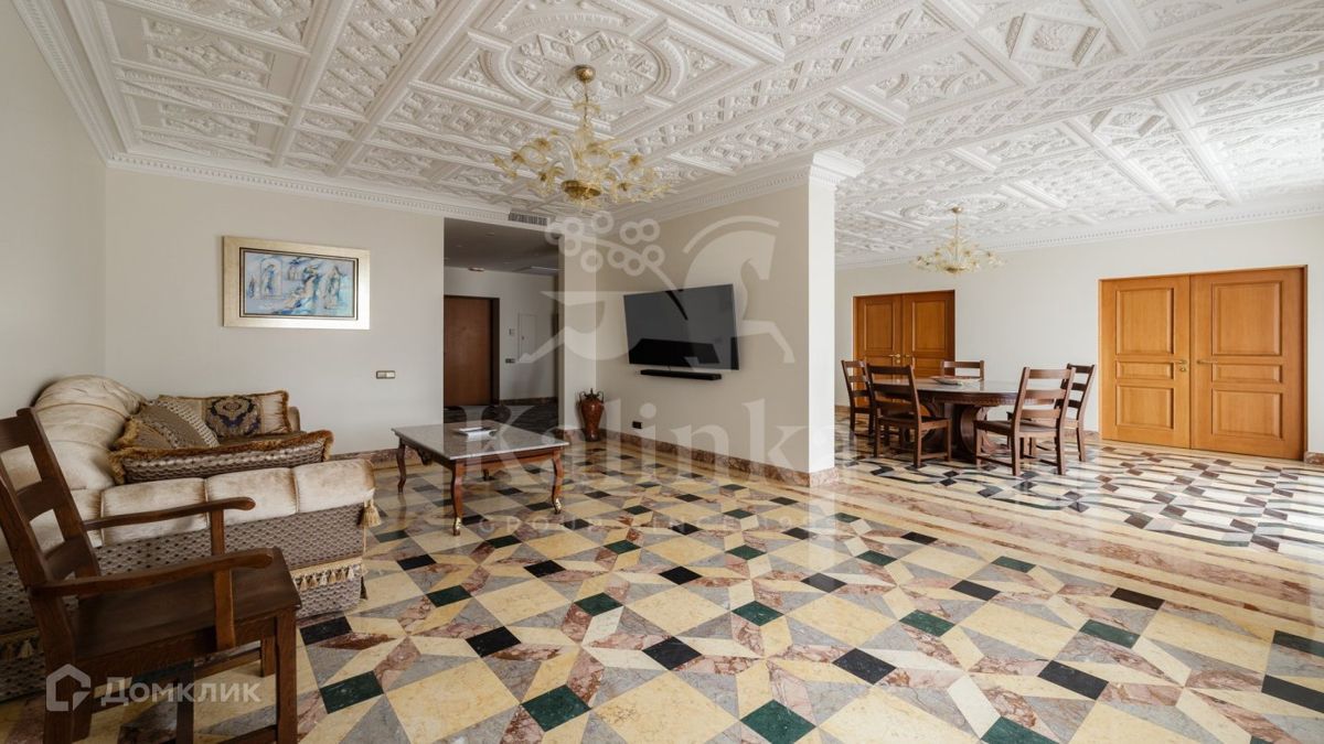 3-комн., 159 м², 13/14 этаж
