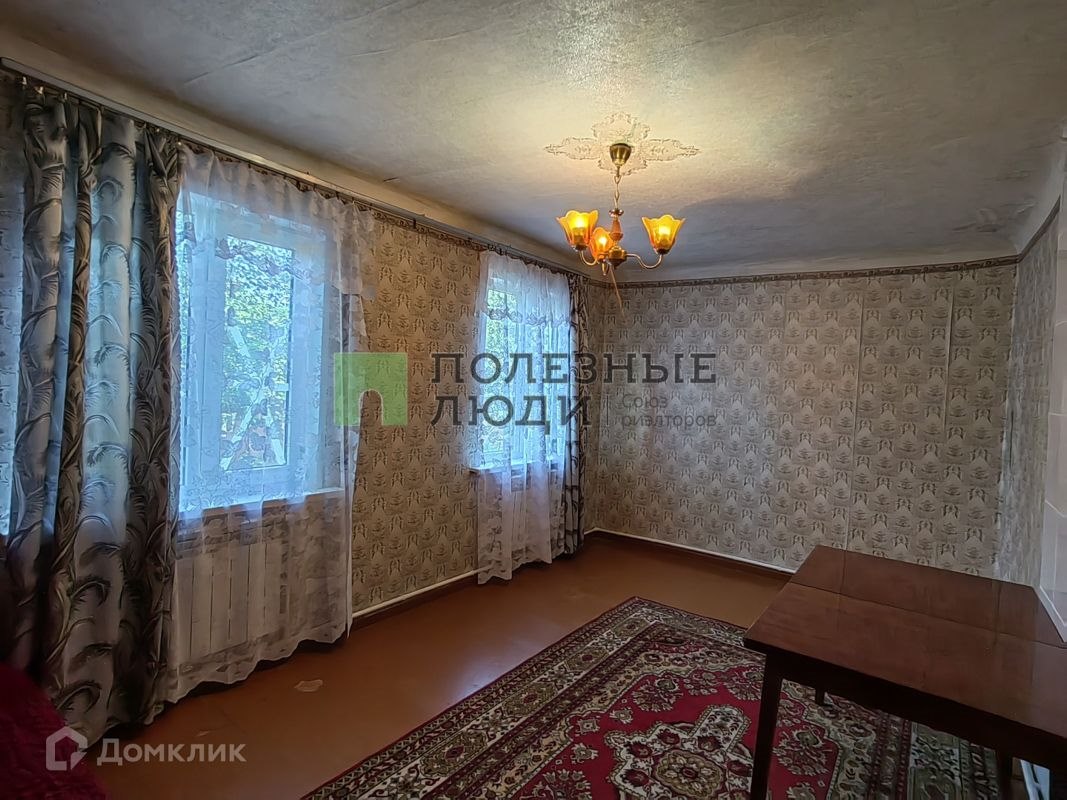 2-комн., 37 м², 1/1 этаж