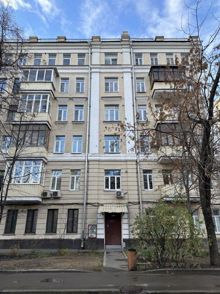 4-комн., 95 м², 3/6 этаж