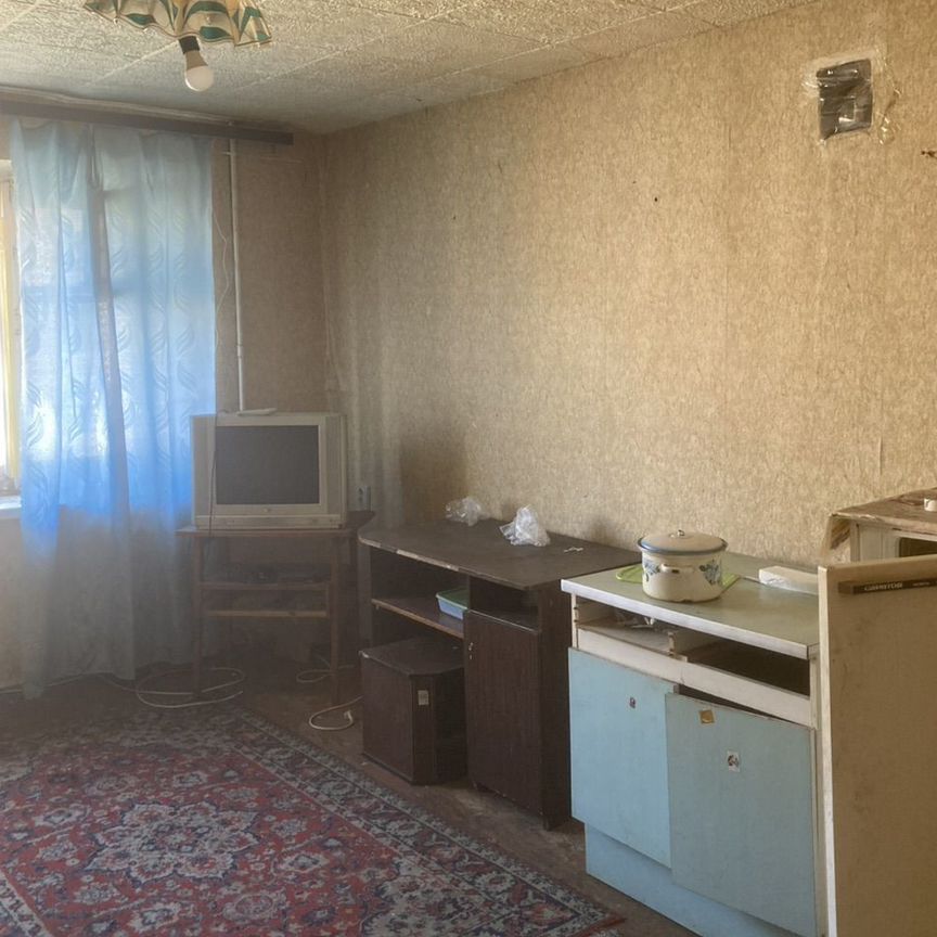 Комната, 18 м², 4-комн.
