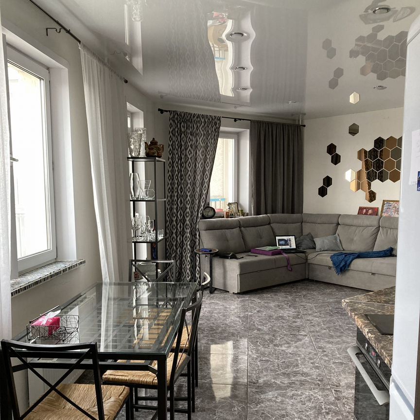 2-комн., 56.3 м², 15/20 этаж