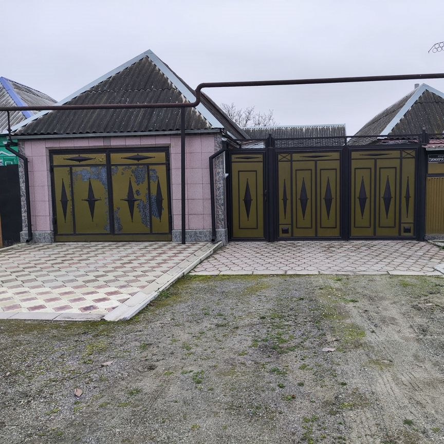 Дом, 117 м², 15 соток