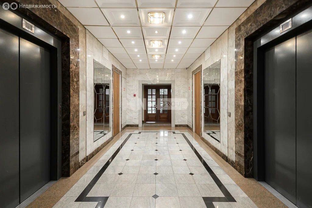 4-комн., 260 м², 10/15 этаж