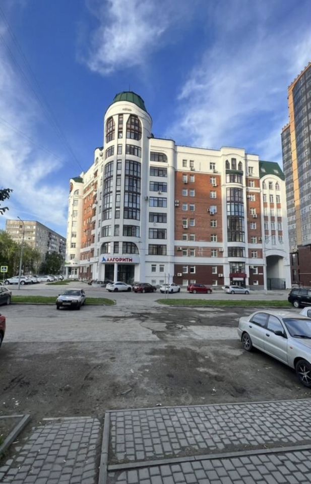 3-комн., 107.8 м², 5/8 этаж