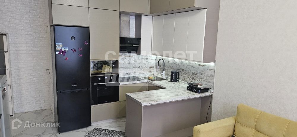 2-комн., 65 м², 2/12 этаж