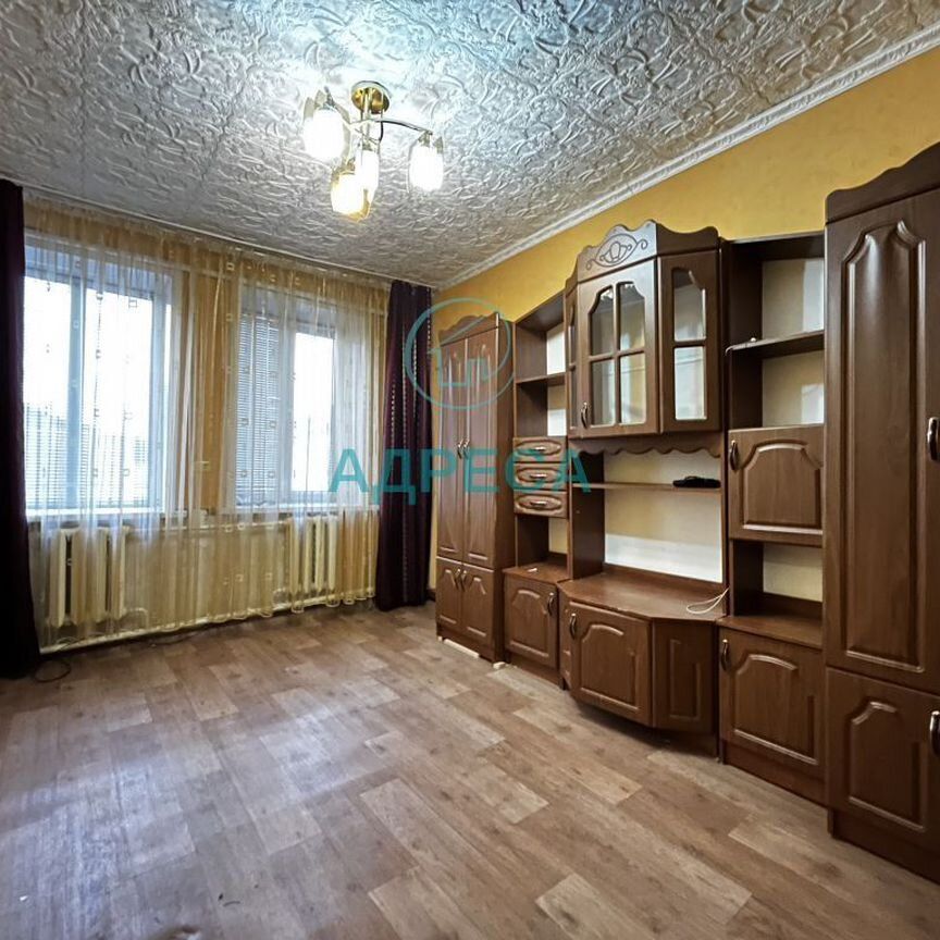 4-комн. квартира, 57 м2, 1/1 этаж